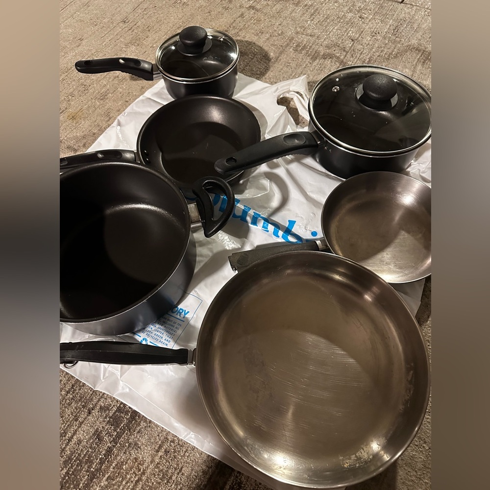 Pots and pans cookware